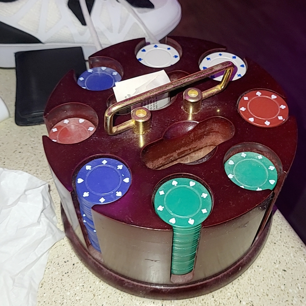 Wooden Poker Chip Carousel with Chips